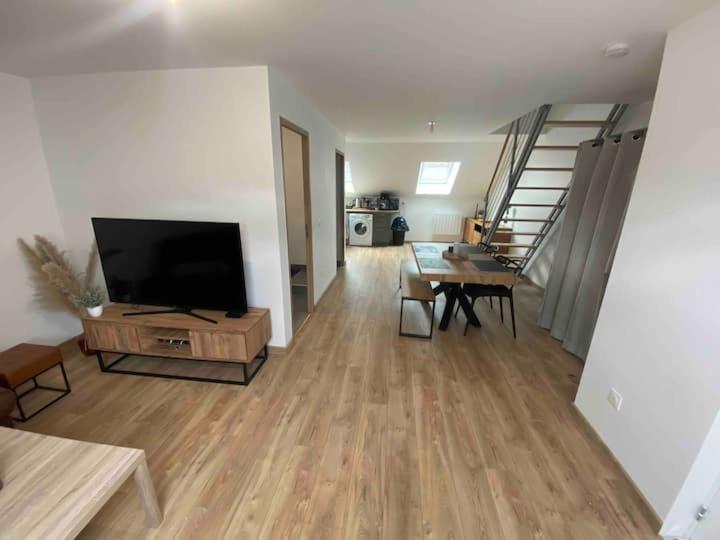 Chaleureux Studio Hyper Centre Amiens Bagian luar foto